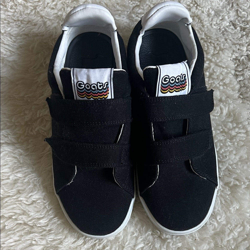 NWOT - Goats Kids Black Sneakers